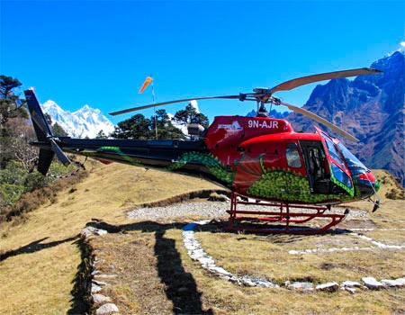 helicopter landing in ebc helicopter tour