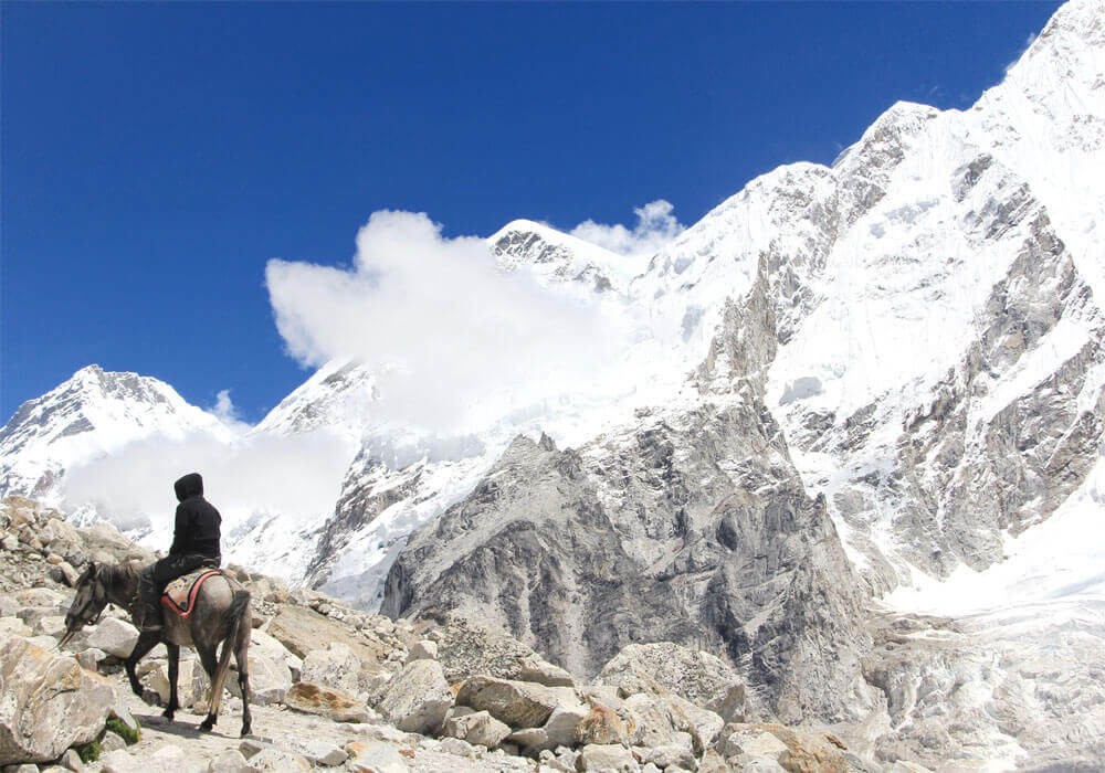 horse riding facilities to the everest base camp, glacier and mountains on a clear dsy