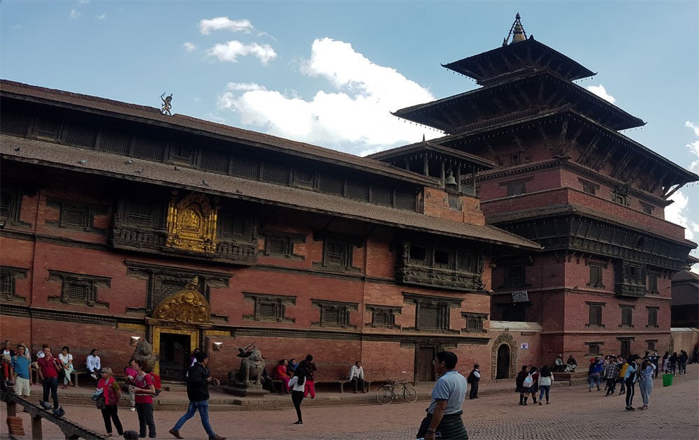 pagoda temple and patan palace on bhaktapur and patan day tour.