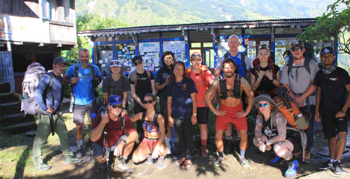 annapurna circuit trekking group with feild staff of frolic adventure