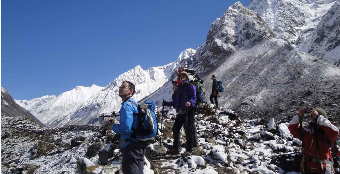 gear list for manaslu circuit trek