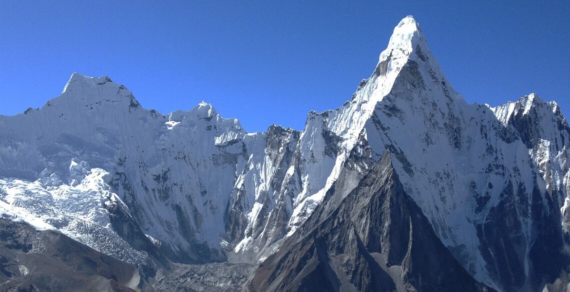 Top high passes trek in Nepal for adventure trekkers