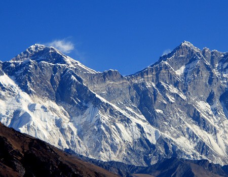 Everest mountain flight