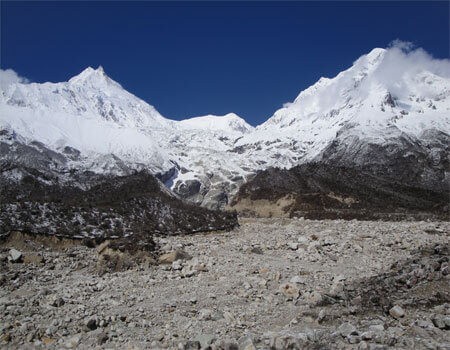 Manaslu circuit trekking